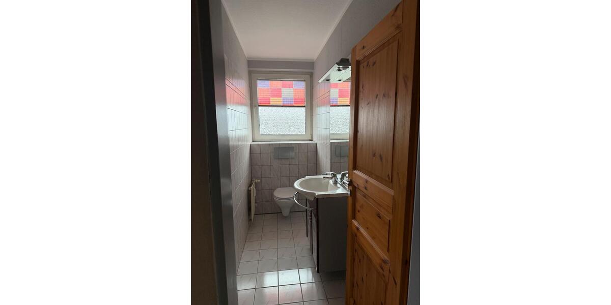 Dachgeschoßwohnung Wuppertal Brill - 4 Zimmer, 95 m&sup2;, 1.660&euro; | Angebot:24564876