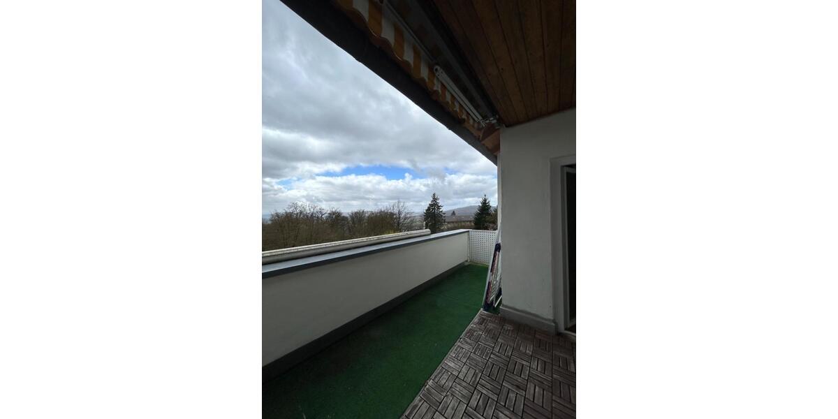 Etagenwohnung Niedenstein - 3 Zimmer, 92 m&sup2;, 650&euro; | Angebot:25943863