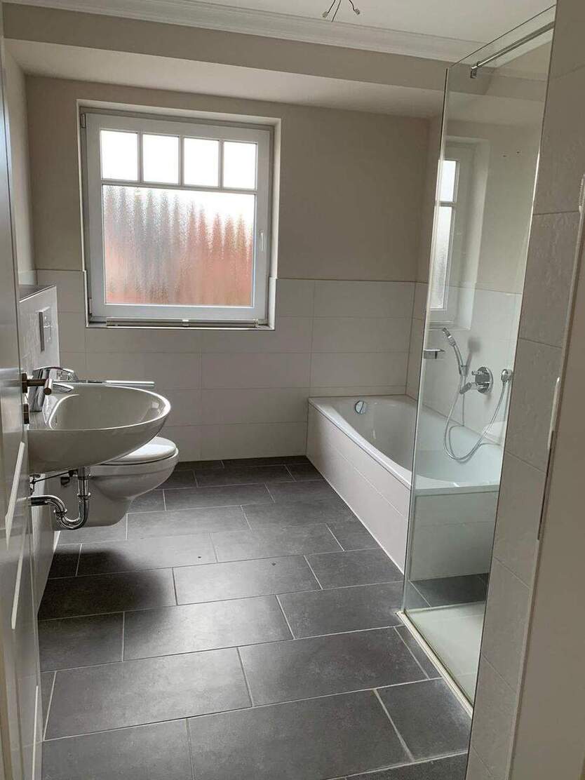 4 Zi-Komfort-Wohnung Curslacker Deich 88a in 21039 Hamburg - Ein Angebot von IVD-HAUSVERWALTUNG GERD VON DER HEIDE Immobilien GmbH 4 zimmer