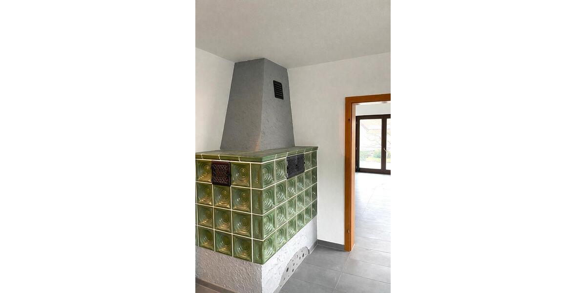 Erdgeschoßwohnung Amöneburg - 4 Zimmer, 126 m&sup2;, 1.650&euro; | Angebot:25101903