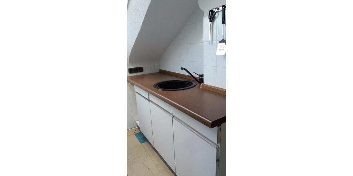 Dachgeschoßwohnung Goldbach - 1 Zimmer, 33 m&sup2;, 400&euro; | Angebot:24953183