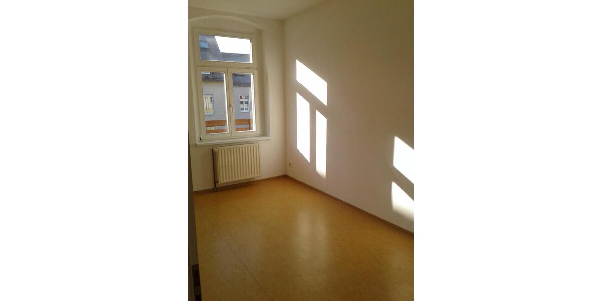 Etagenwohnung Großenhain - 3 Zimmer, 104 m&sup2;, 575&euro; | Angebot:25869648