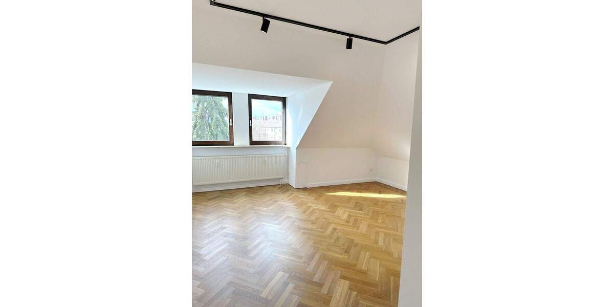 Etagenwohnung Nürnberg Maxfeld - 4 Zimmer, 174 m&sup2;, 2.575&euro; | Angebot:26017782