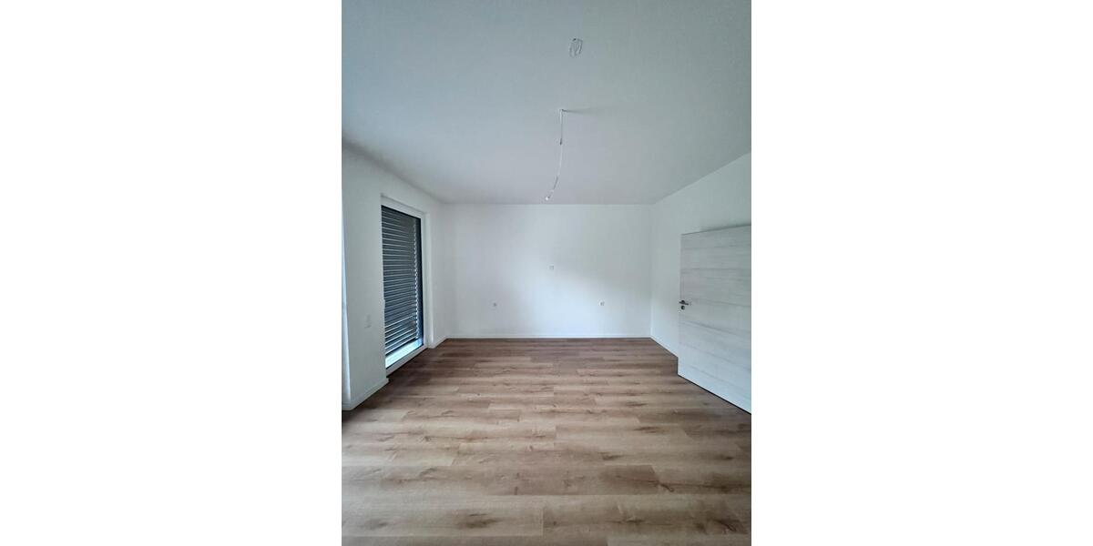 Erdgeschoßwohnung Gummersbach - 3.5 Zimmer, 87 m&sup2;, 1.130&euro; | Angebot:24141550