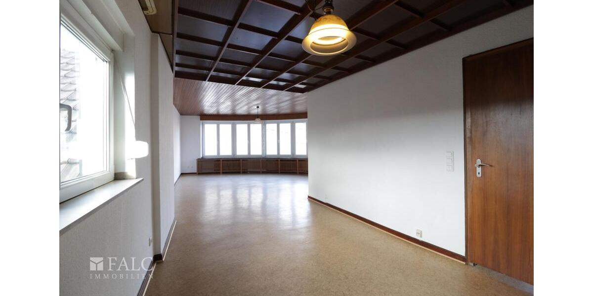 Charmante 3-Zimmer-Wohnung mit einzigartigem Fensterband 3 zimmer