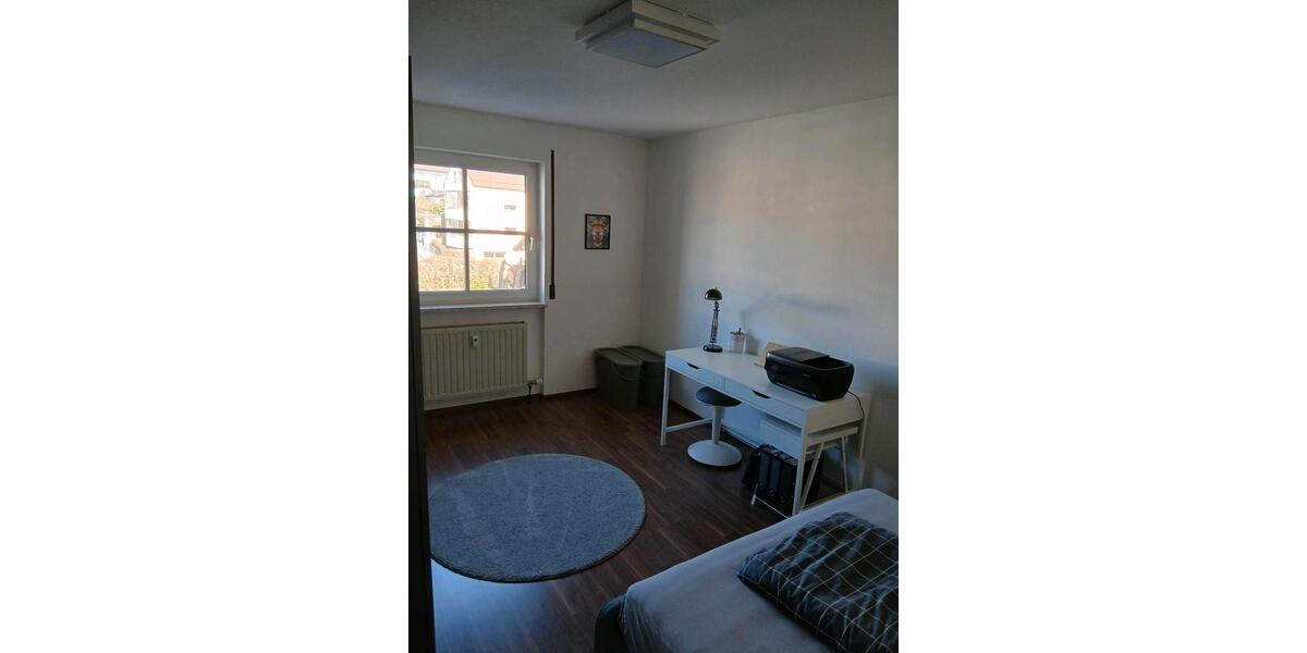 Etagenwohnung Deggendorf - 2 Zimmer, 65 m&sup2;, 860&euro; | Angebot:25266222