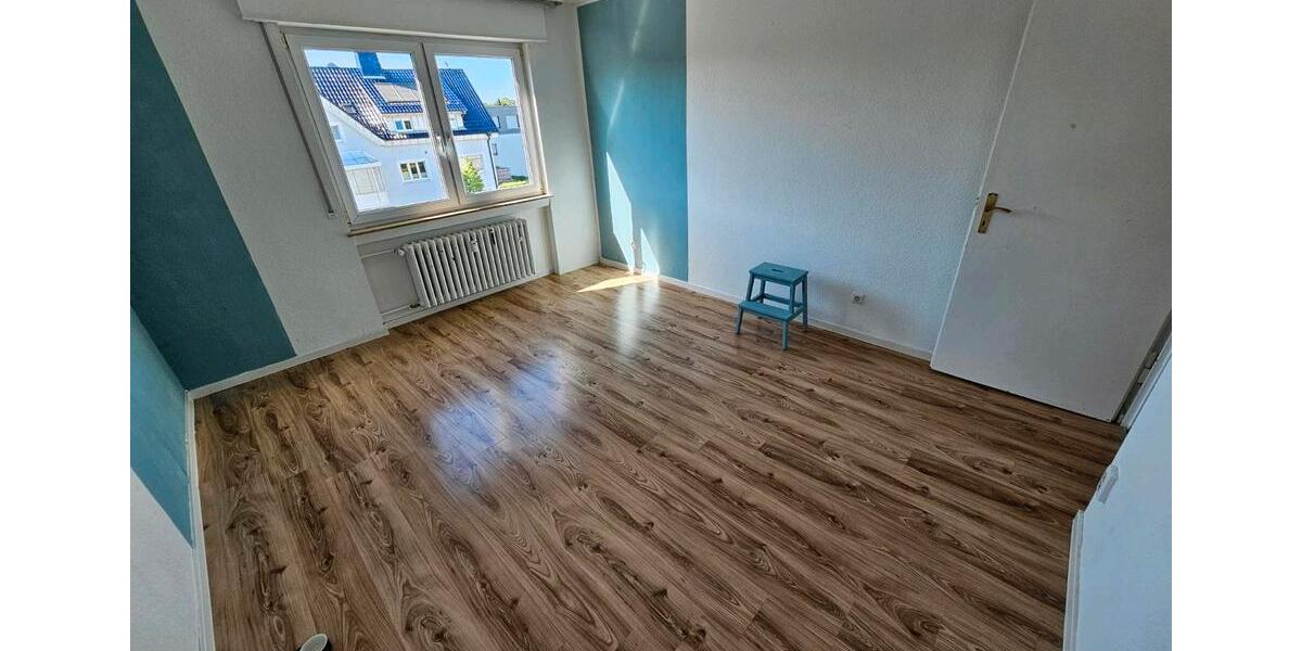 Etagenwohnung Ettlingen - 3 Zimmer, 85 m&sup2;, 990&euro; | Angebot:26692439