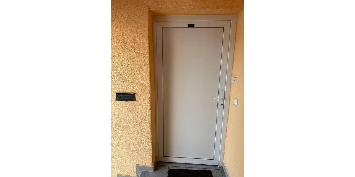 Erdgeschoßwohnung Hanau Groß-Steinheim - 3 Zimmer, 73 m&sup2;, 1.100&euro; | Angebot:24781057