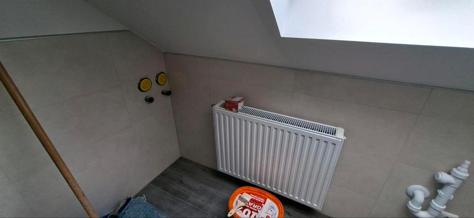 Dachgeschoßwohnung Poppenricht - 3.5 Zimmer, 85 m&sup2;, 760&euro; | Angebot:25856496