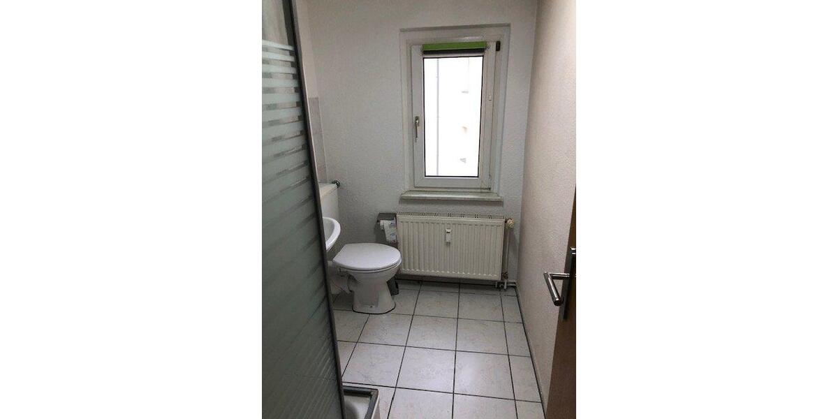 Etagenwohnung Schmölln - 2 Zimmer, 45 m&sup2;, 315&euro; | Angebot:26225821