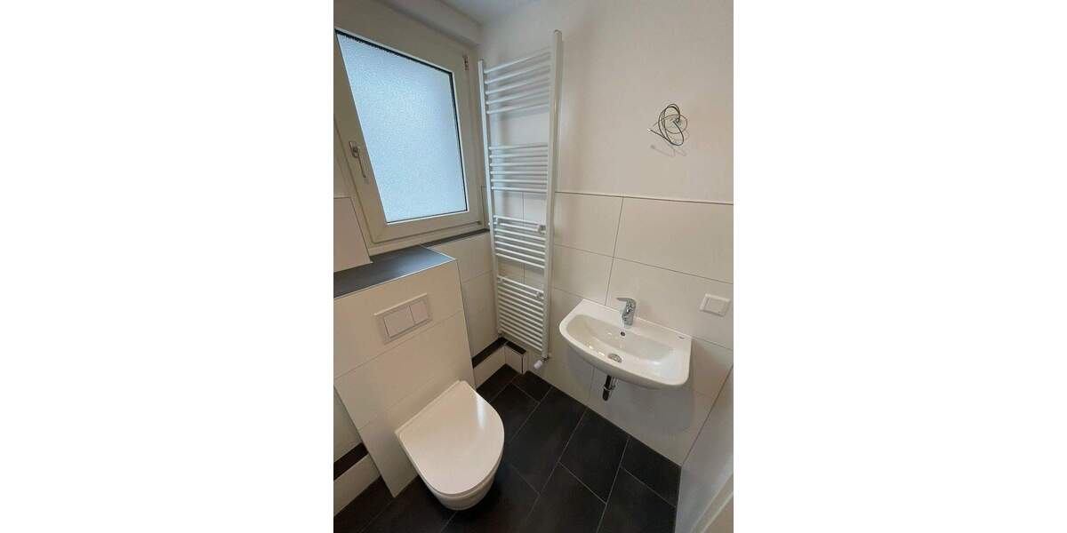 Etagenwohnung Düsseldorf Eller - 2 Zimmer, 57 m&sup2;, 912&euro; | Angebot:24677973