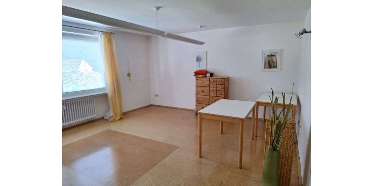 Etagenwohnung Bremerhaven Geestemünde - 2 Zimmer, 73 m&sup2;, 440&euro; | Angebot:27259478