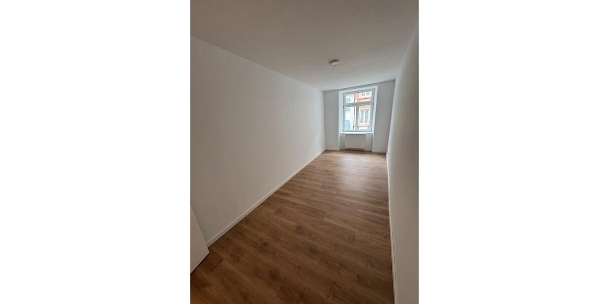 Etagenwohnung Villingen-Schwenningen Schwenningen - 4 Zimmer, 80 m&sup2;, 300&euro; | Angebot:25158439