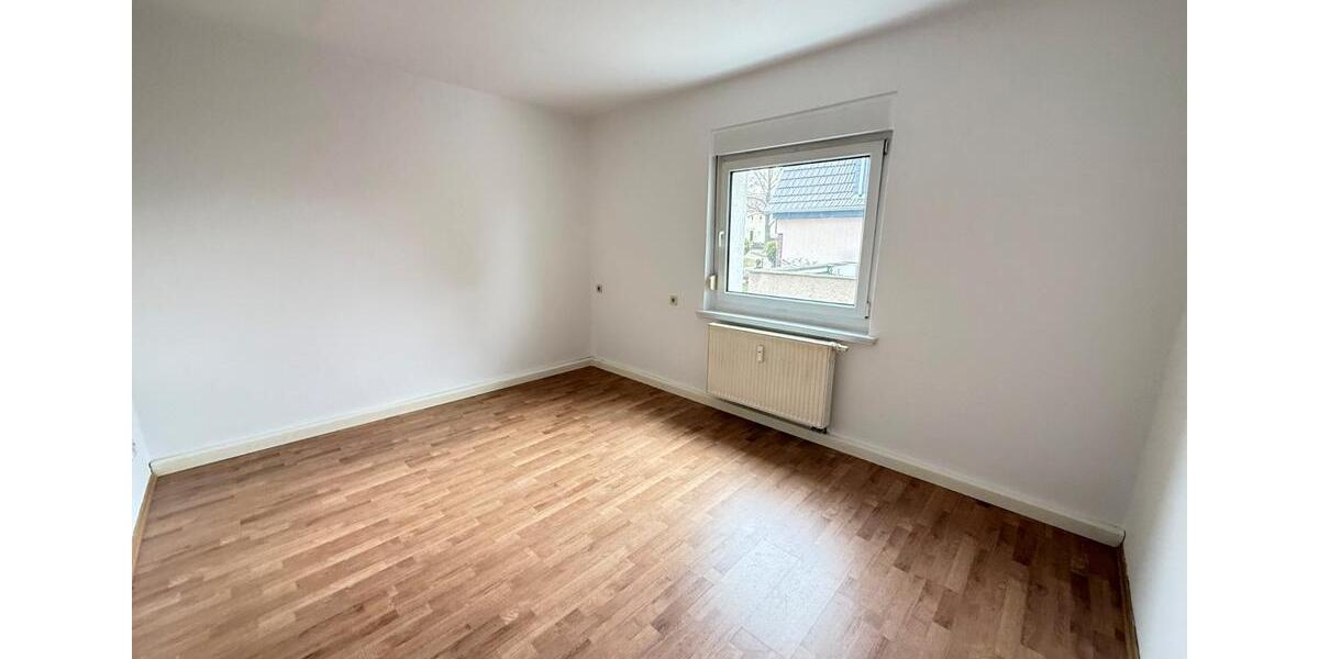 Erdgeschoßwohnung Markkleeberg - 2 Zimmer, 32 m&sup2;, 390&euro; | Angebot:26038394