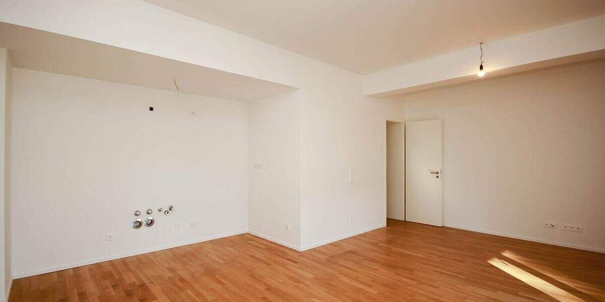 Großzügige 5-Zimmer-Wohnung in neuwertigem Zustand - Kernsanierung 2020 5 zimmer