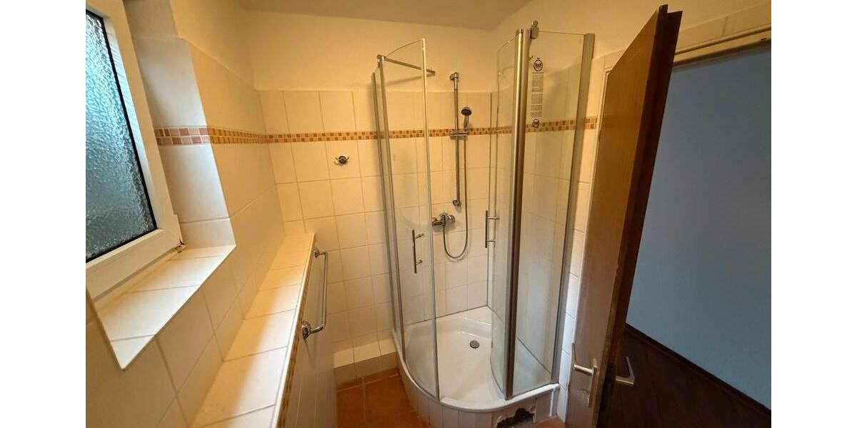 Etagenwohnung Stadthagen - 3 Zimmer, 120 m&sup2;, 990&euro; | Angebot:26572827