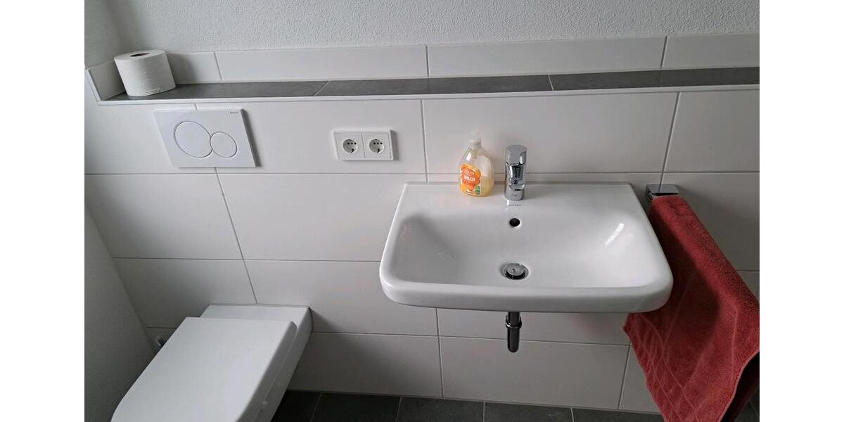 Erdgeschoßwohnung Eiselfing - 3 Zimmer, 85 m&sup2;, 1.200&euro; | Angebot:24640121