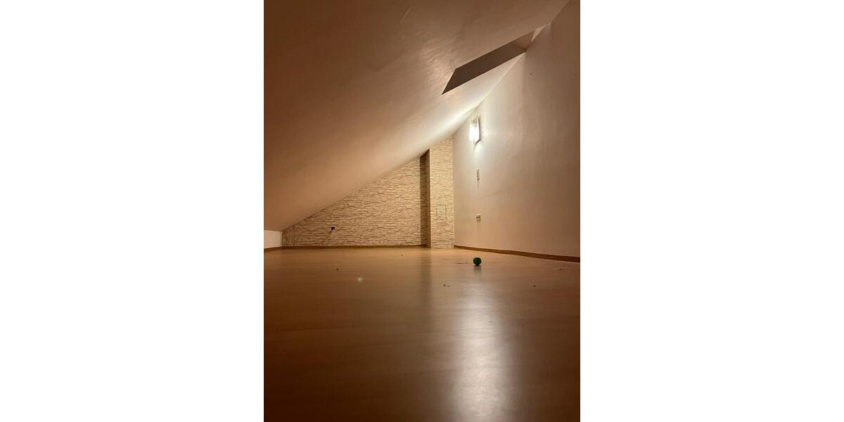 Dachgeschoßwohnung Zaberfeld - 2 Zimmer, 68 m&sup2;, 870&euro; | Angebot:26029815