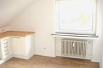 Dachgeschoßwohnung Uetze - 3 Zimmer, 80 m&sup2;, 545&euro; | Angebot:25825453