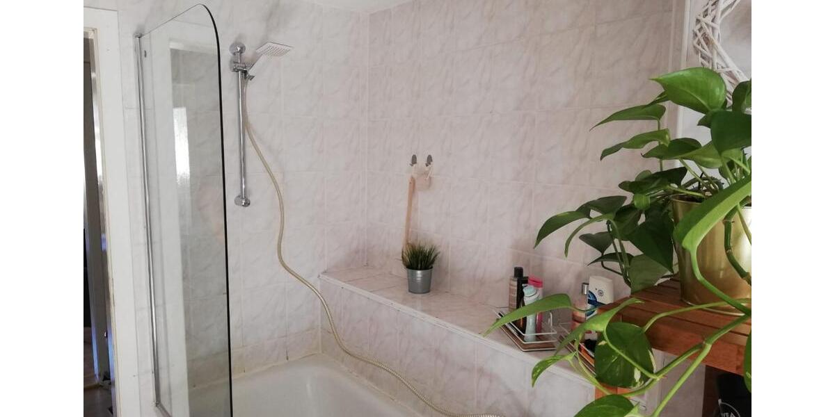 Dachgeschoßwohnung Freiberg - 1 Zimmer, 150&euro; | Angebot:22991557