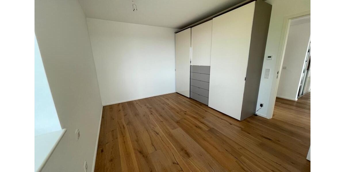 Terrassenwohnung Hohenthann - 4 Zimmer, 140 m&sup2;, 1.960&euro; | Angebot:26036582