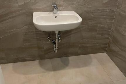 Wohnen auf Zeit Tuttlingen - 3 Zimmer, 106 m&sup2;, 500&euro; | Angebot:25894008