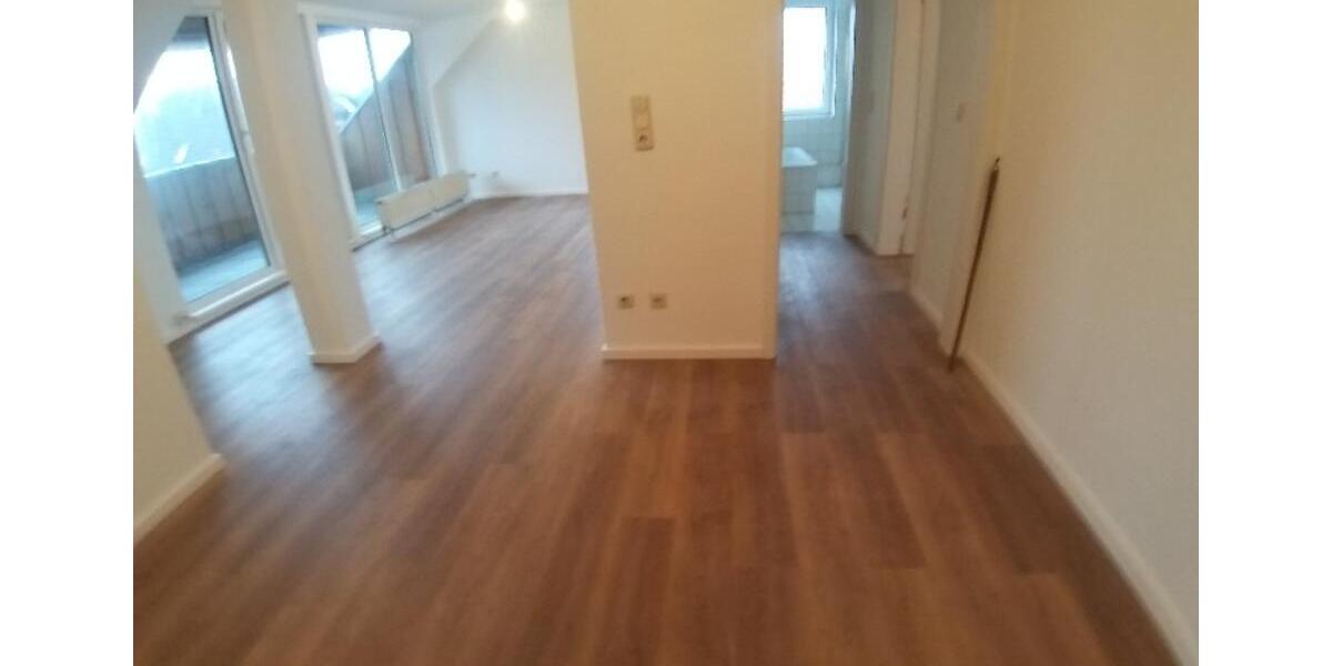 Dachgeschoßwohnung Aerzen - 2 Zimmer, 63 m&sup2;, 530&euro; | Angebot:25869769