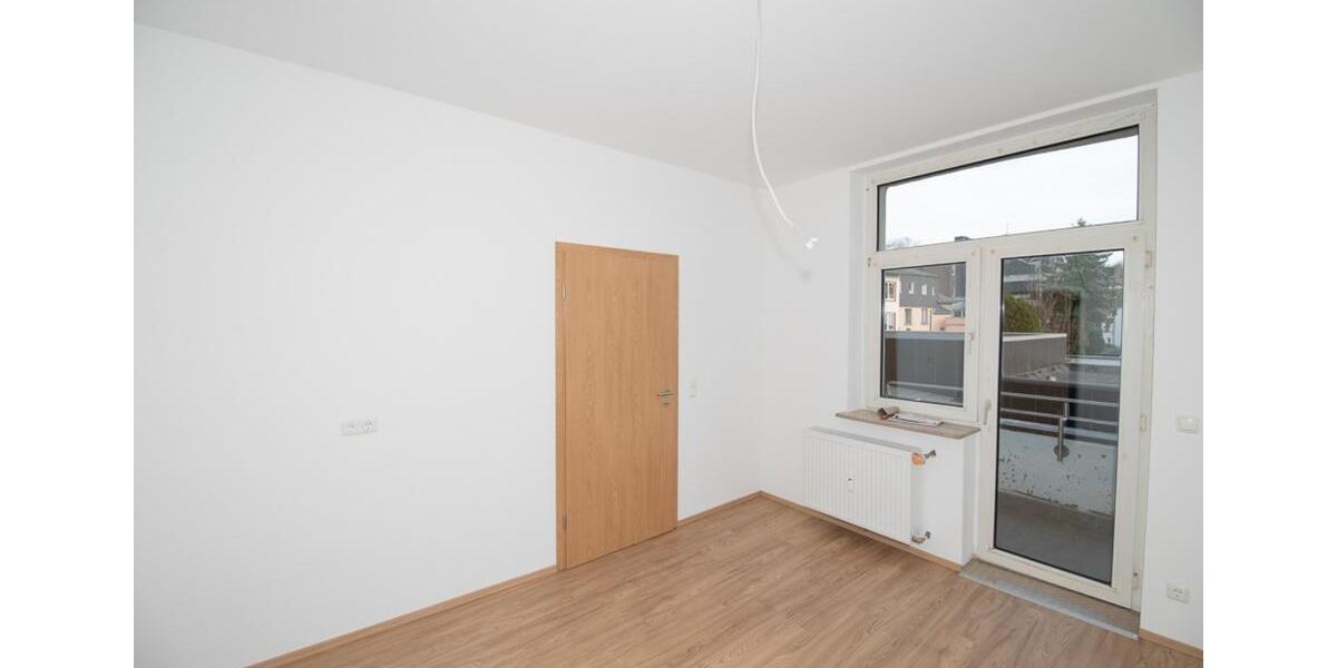 Erstbezug nach Sanierung, ideal auch für Ältere zum Wohlfühlen 3 zimmer