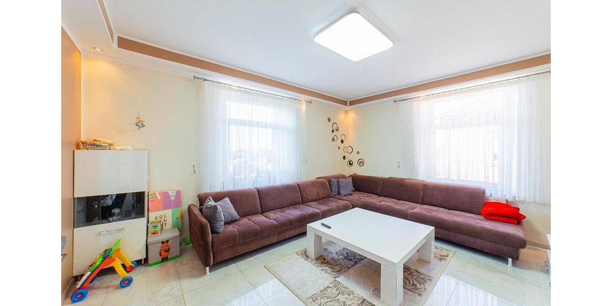 Etagenwohnung Nürnberg Falkenheim - 5 Zimmer, 140 m&sup2;, 1.650&euro; | Angebot:25755043