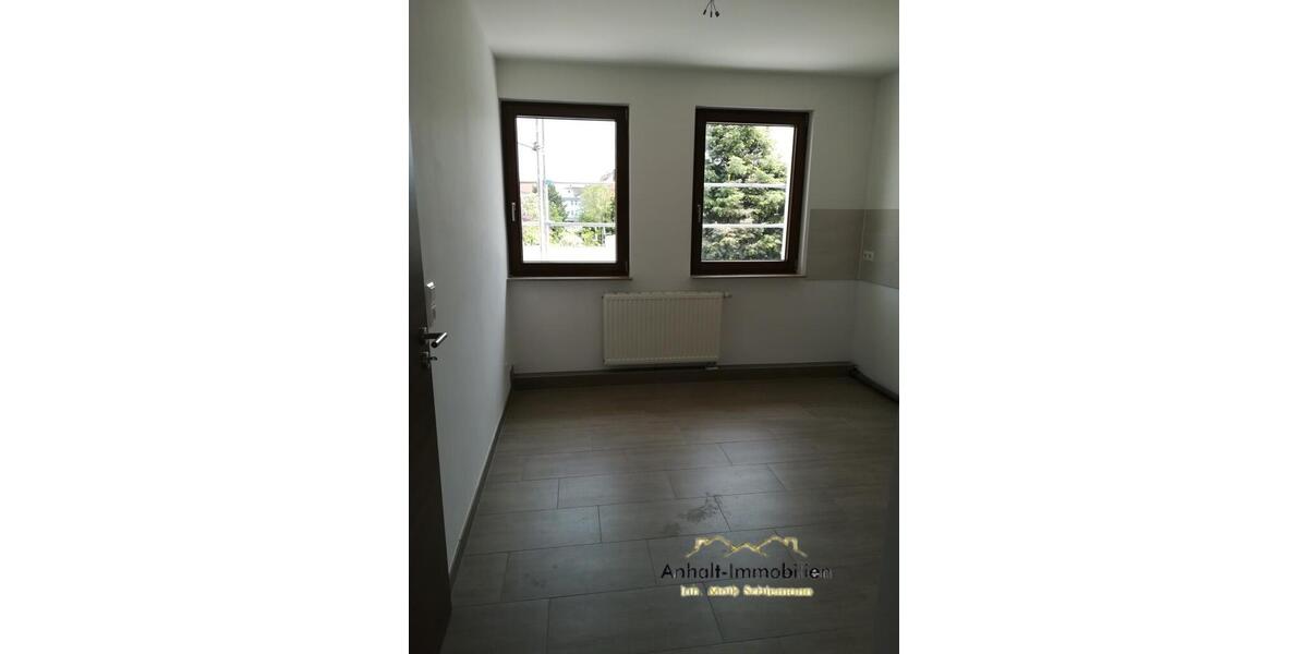 Etagenwohnung Delitzsch - 4 Zimmer, 102 m&sup2;, 860&euro; | Angebot:26645163
