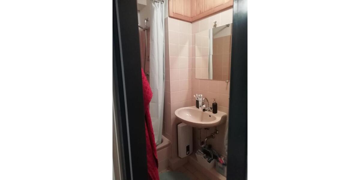 Etagenwohnung Kiel Südfriedhof - 4 Zimmer, 95 m&sup2;, 1.395&euro; | Angebot:25980966