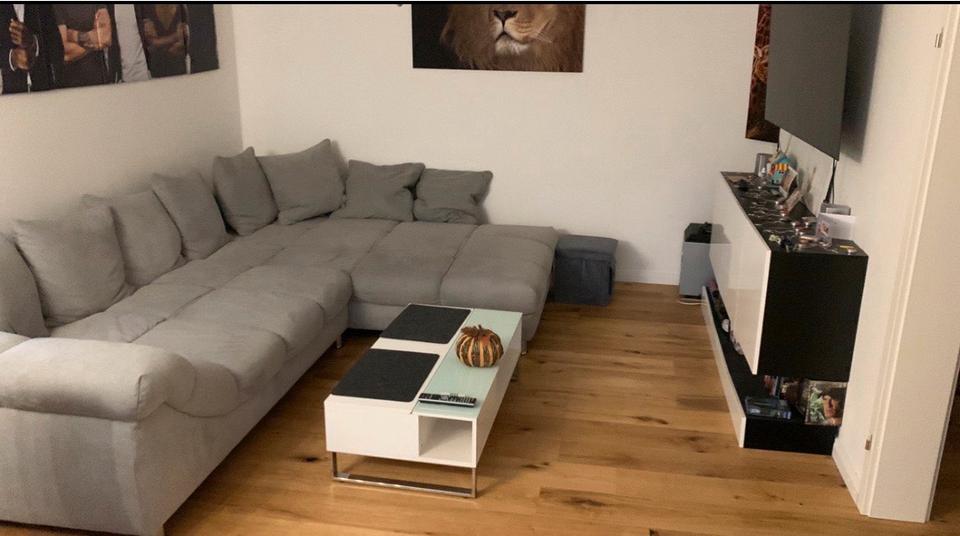 Etagenwohnung Bad Bramstedt - 3 Zimmer, 83 m&sup2;, 1.500&euro; | Angebot:26697334