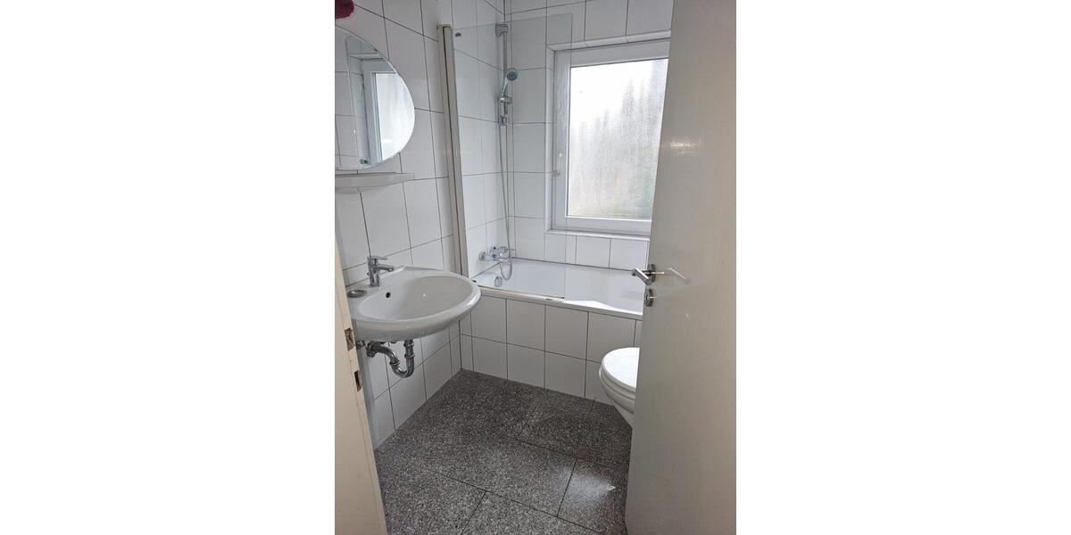 Wohnen auf Zeit Köln Porz - 2 Zimmer, 50 m&sup2;, 25&euro; | Angebot:25967838