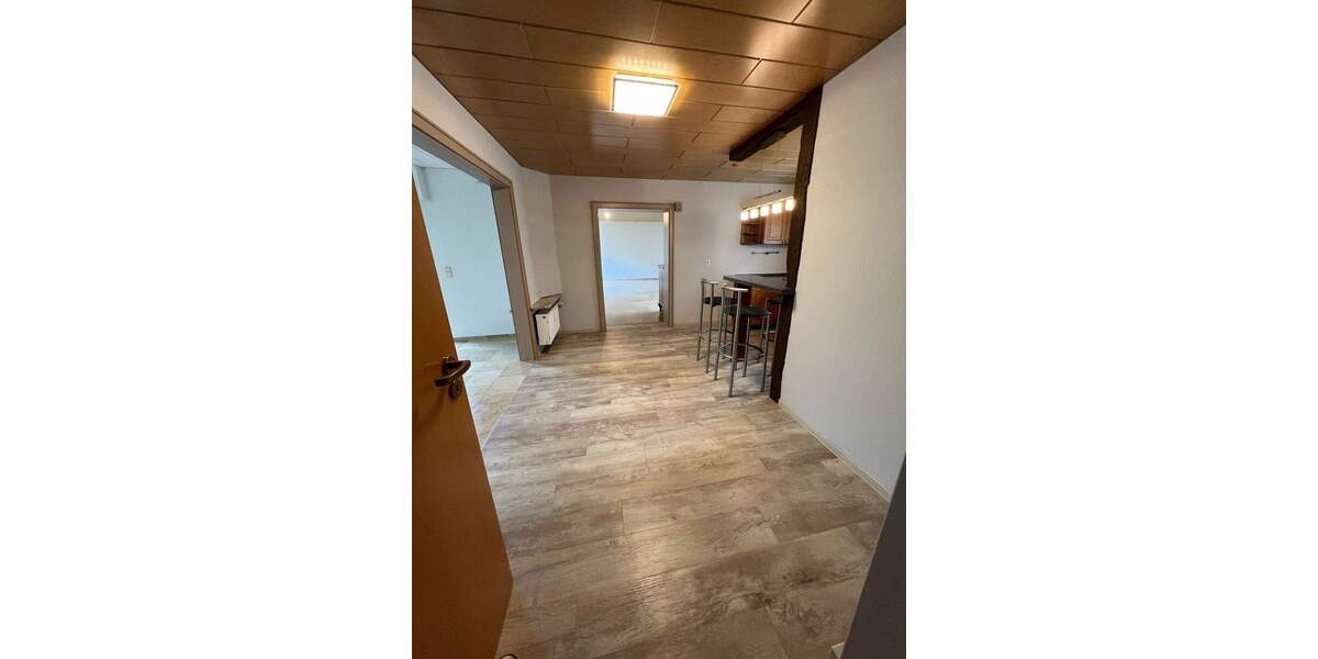 Etagenwohnung Bad Kreuznach Bad Münster-Ebernburg - 4 Zimmer, 110 m&sup2;, 990&euro; | Angebot:25729475