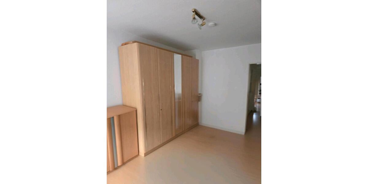 Etagenwohnung Ludwigshafen am Rhein - 2 Zimmer, 57 m&sup2;, 720&euro; | Angebot:26050583