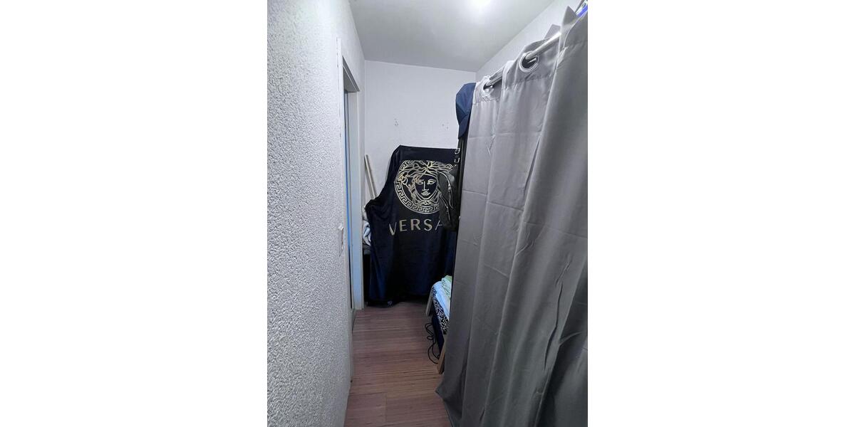 Etagenwohnung Kirchheim am Neckar - 1 Zimmer, 33 m&sup2;, 540&euro; | Angebot:26364894