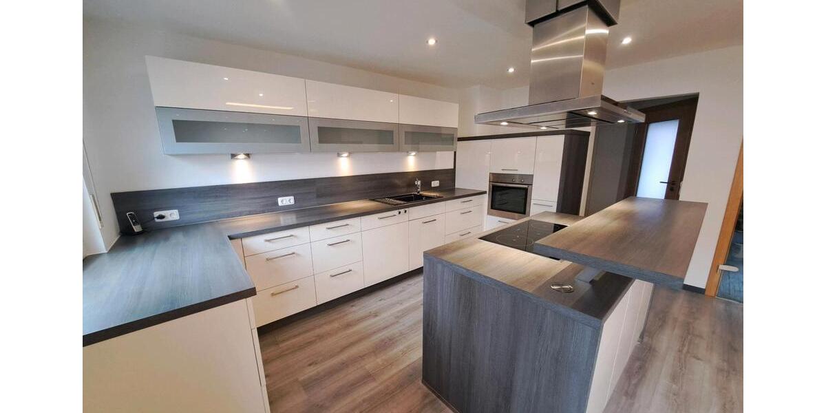 Etagenwohnung Neuhof - 3.5 Zimmer, 100 m&sup2;, 750&euro; | Angebot:26227374