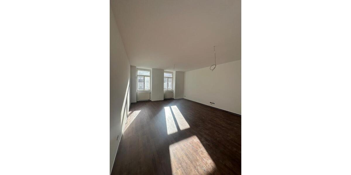 Etagenwohnung Nossen - 3 Zimmer, 94 m&sup2;, 630&euro; | Angebot:25367852