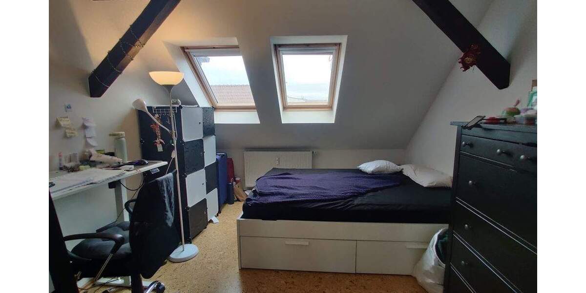 Etagenwohnung Bielefeld Innenstadt - 3 Zimmer, 91 m&sup2;, 820&euro; | Angebot:25929323
