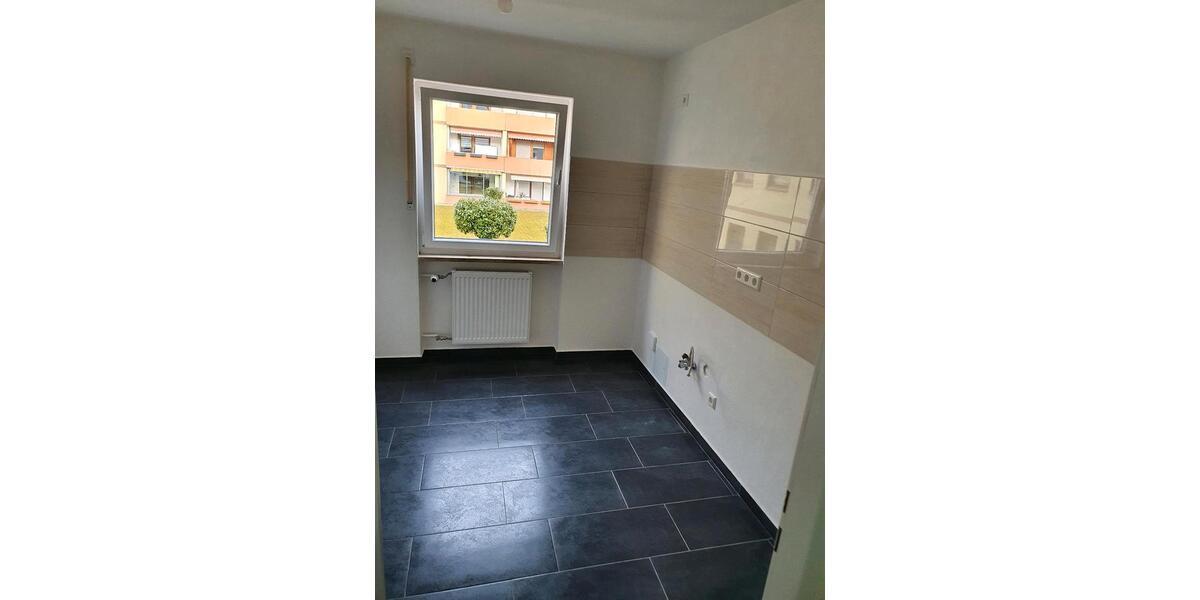 Etagenwohnung Wehr - 3 Zimmer, 80 m&sup2;, 880&euro; | Angebot:24374388