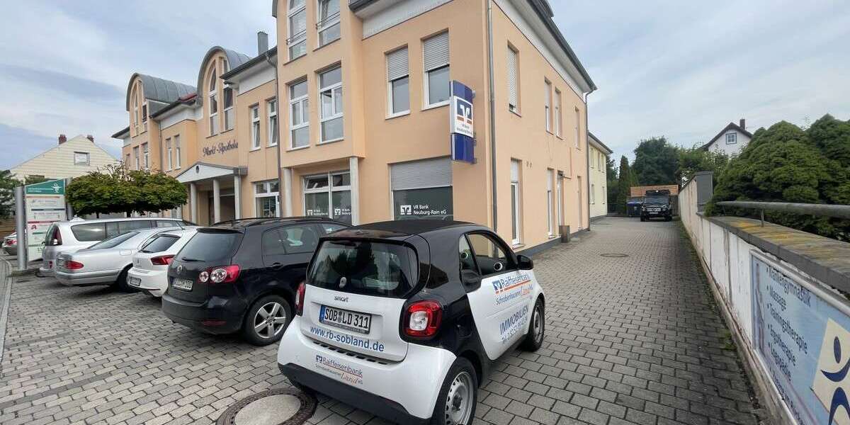 Büro in Pöttmes 1.470 € 144 m² zimmer