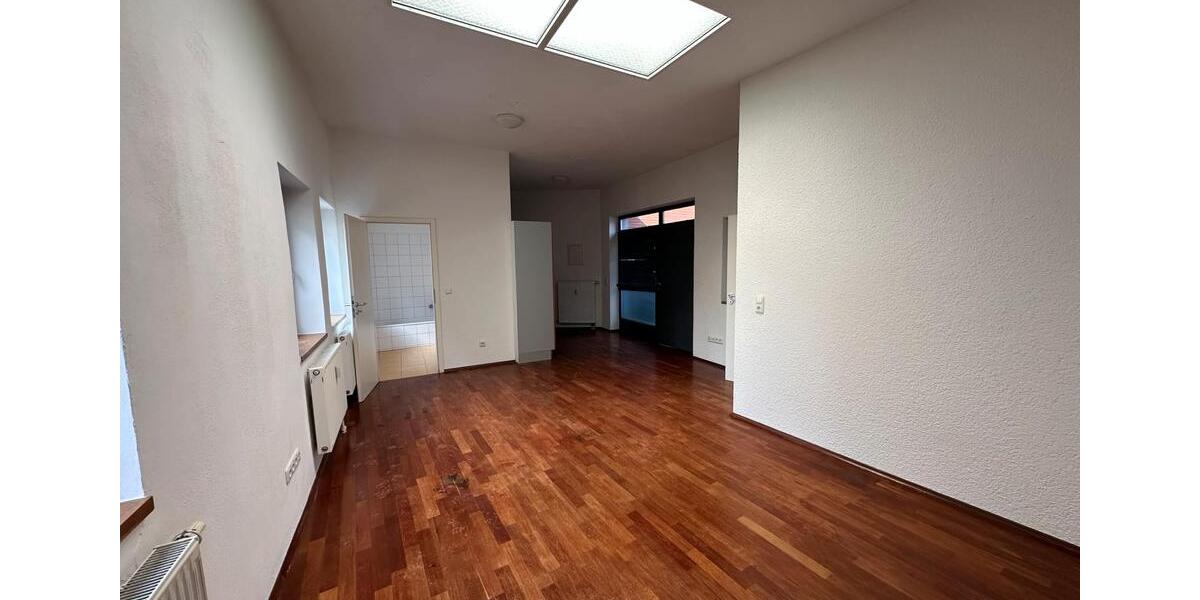 Erdgeschoßwohnung Meiningen - 2 Zimmer, 41 m&sup2;, 450&euro; | Angebot:26044540