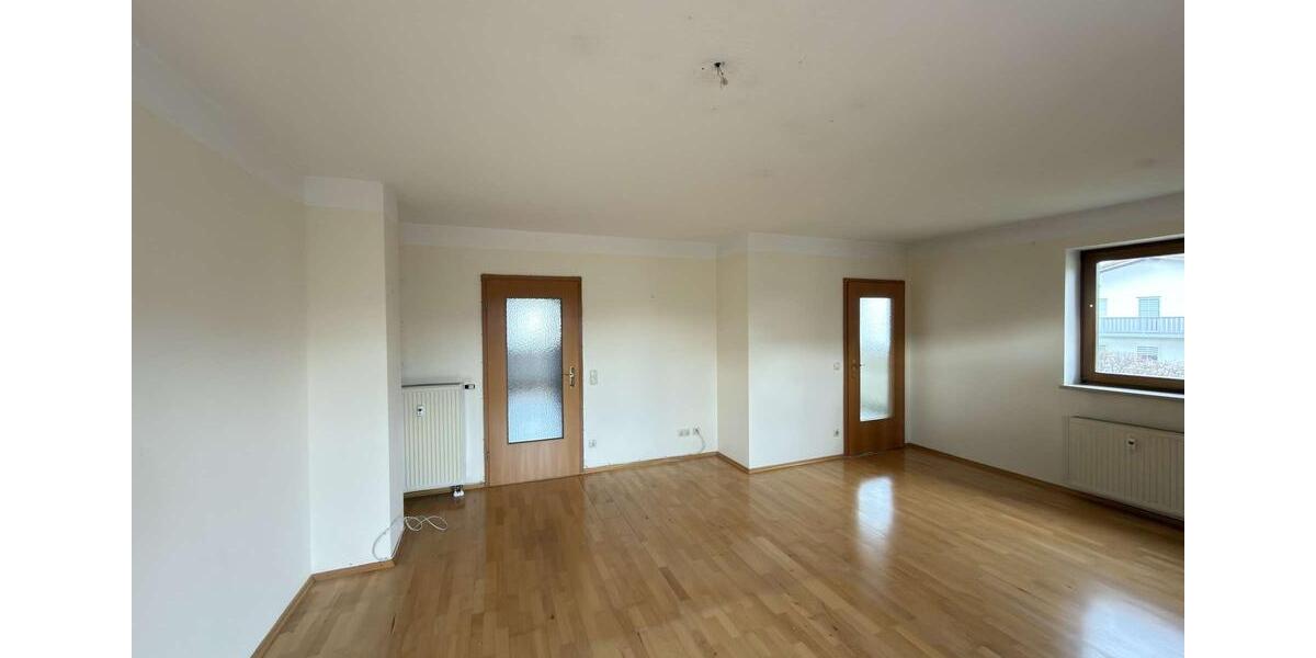 Etagenwohnung Bad Aibling - 2 Zimmer, 85 m&sup2;, 1.200&euro; | Angebot:26005741