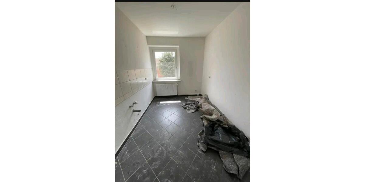 Etagenwohnung Forst (Lausitz) - 3 Zimmer, 76 m&sup2;, 730&euro; | Angebot:26001734