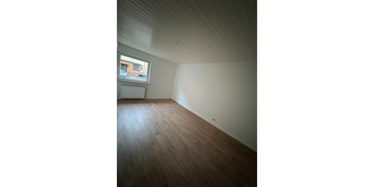 Erdgeschoßwohnung Lauenburg/Elbe Elbe - 2.5 Zimmer, 69 m&sup2;, 800&euro; | Angebot:25934973