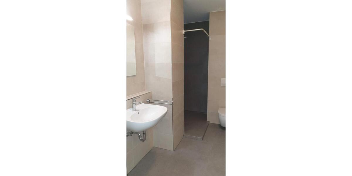 Erdgeschoßwohnung Düren Rölsdorf - 5 Zimmer, 150 m&sup2;, 1.450&euro; | Angebot:26262904