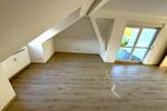 Dachgeschoßwohnung Tonna - 3 Zimmer, 74 m&sup2;, 888&euro; | Angebot:26644749