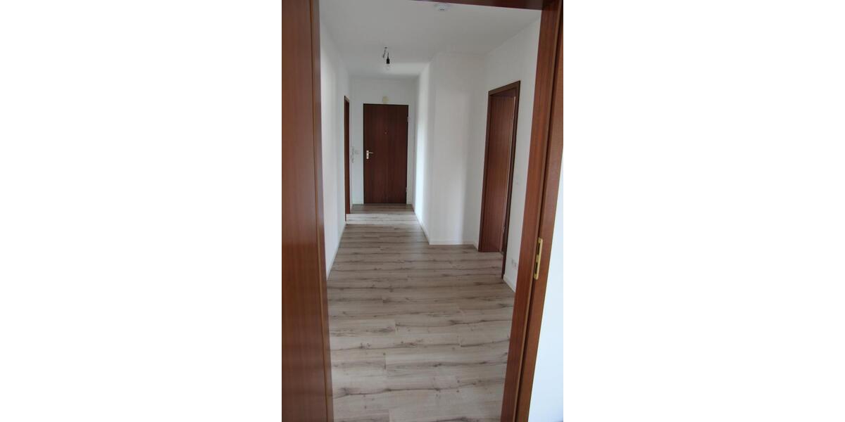 Etagenwohnung Roth - 3 Zimmer, 84 m&sup2;, 1.100&euro; | Angebot:26261890