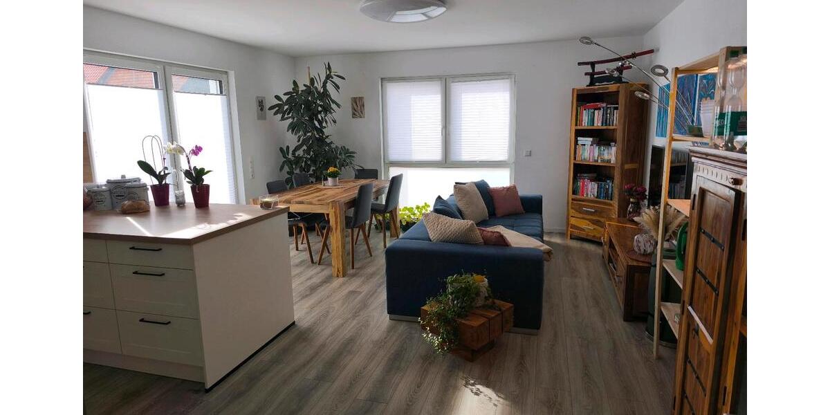 Etagenwohnung Vechelde - 3 Zimmer, 76 m&sup2;, 1.210&euro; | Angebot:26056537