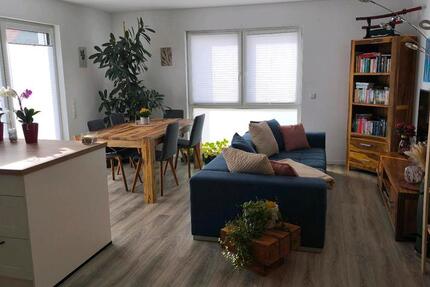 Wohnung Vechelde - 3 Zimmer, 76 m&sup2;, 1.210&euro; | Angebot:26056537